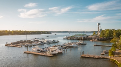 waukegan harbor marina